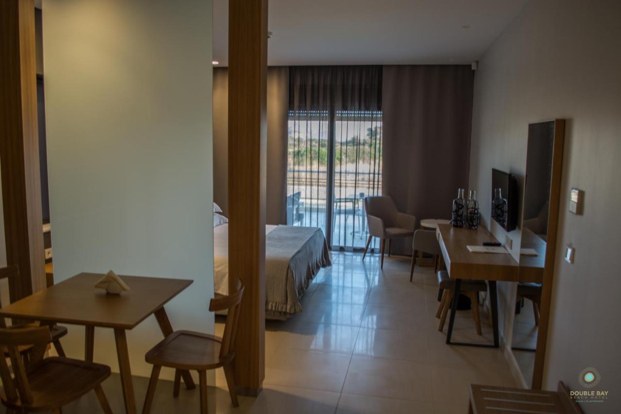 Double Bay Beach Hotel Elafonissos Exterior foto